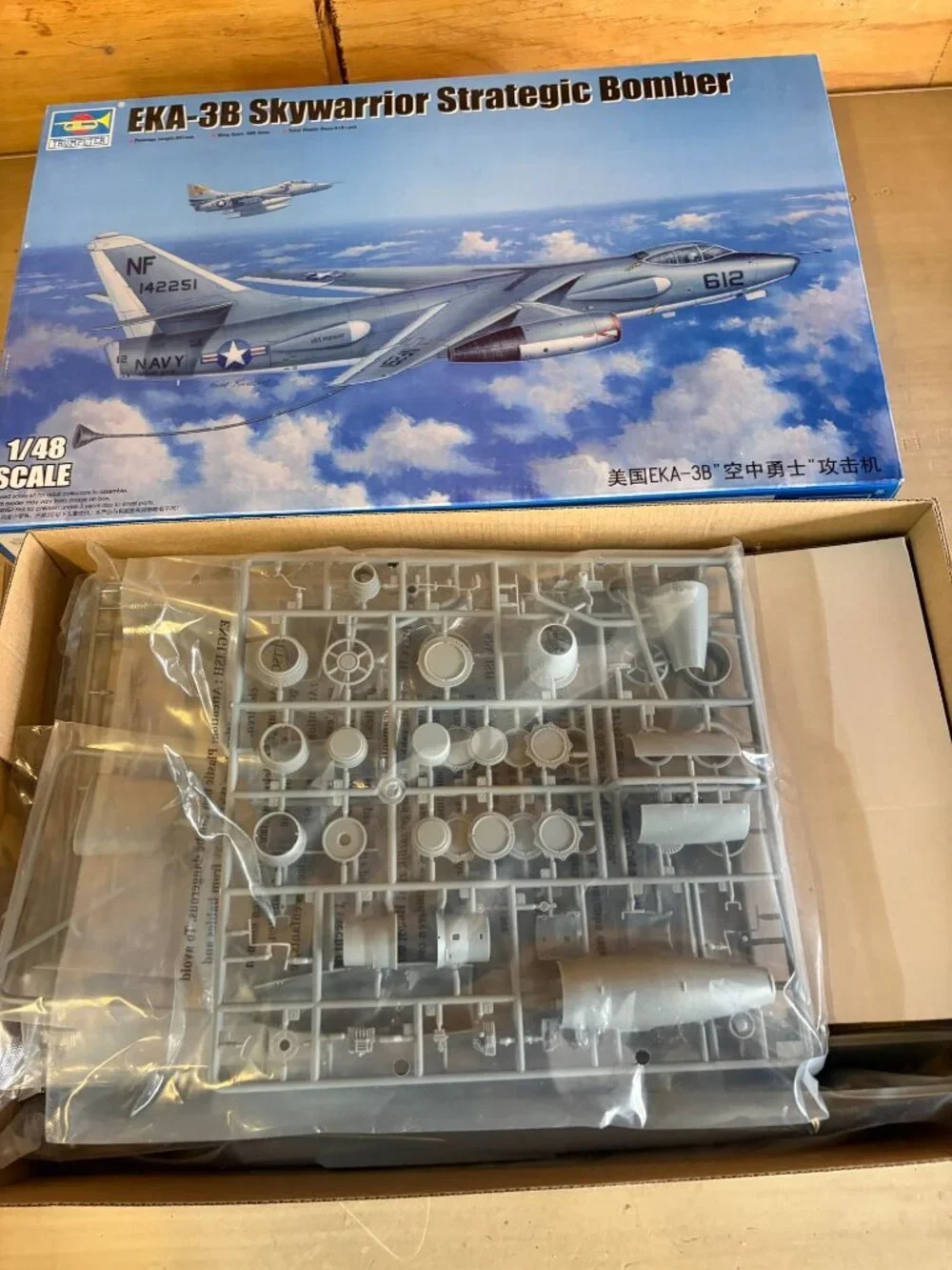 Trumpeter 02872 1/48 EKA-3B Skywarrior US Navy Bomber Plastic Aircraft Model Kit